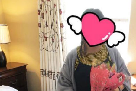 南京客户赴美生子，自己有美国签证，携带3万美金入境。